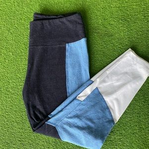 Bally Fitness Blue and White Mesh Leggings